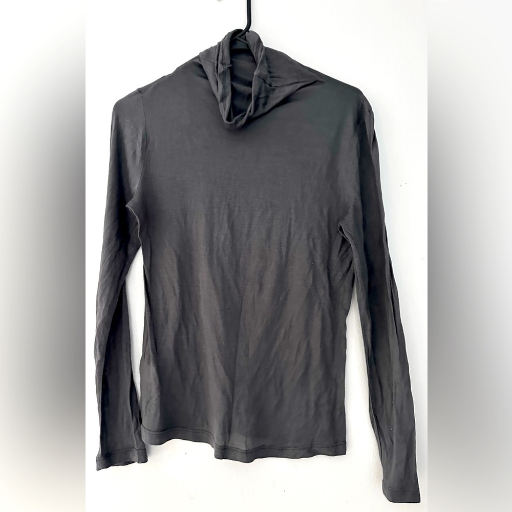 Willow & Clay Turtleneck